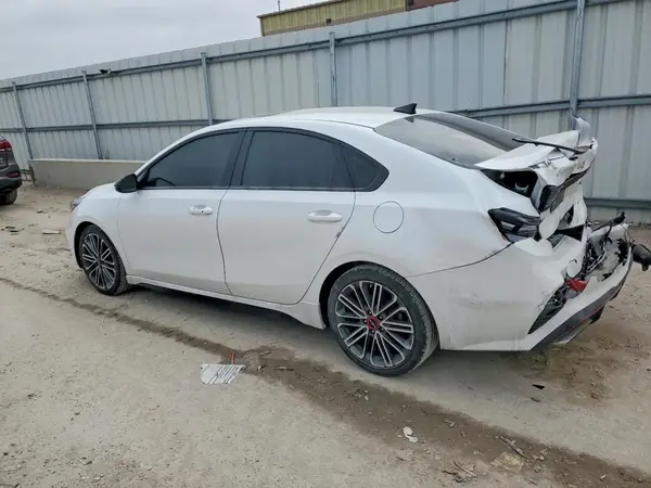 3KPF44AC2RE753595 2024 KIA FORTE - Image 2