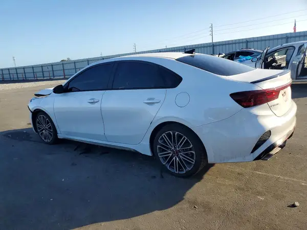 3KPF44AC2RE782580 2024 KIA FORTE - Image 2