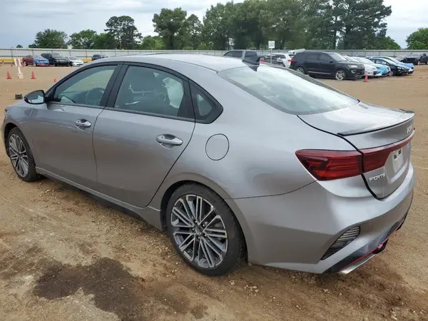 3KPF44AC2RE787701 2024 KIA FORTE - Image 2