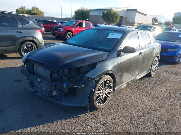 3KPF44AC3ME318044 2021 KIA FORTE - Image 2