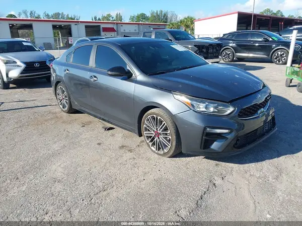 3KPF44AC3ME332946 2021 KIA FORTE - Image 1