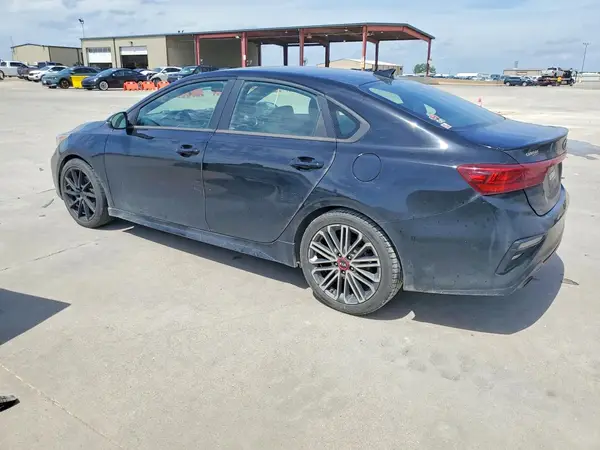 3KPF44AC3ME354848 2021 KIA FORTE - Image 2