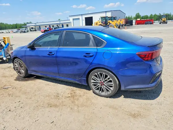 3KPF44AC3ME370435 2021 KIA FORTE - Image 2