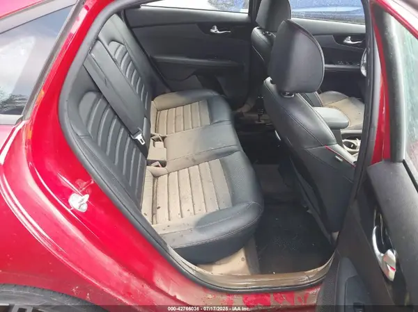 3KPF44AC3ME412392 2021 KIA FORTE - Image 8