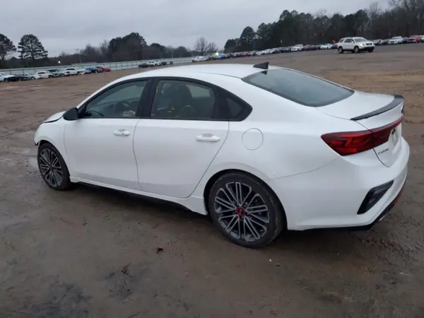 3KPF44AC3ME417916 2021 KIA FORTE - Image 2