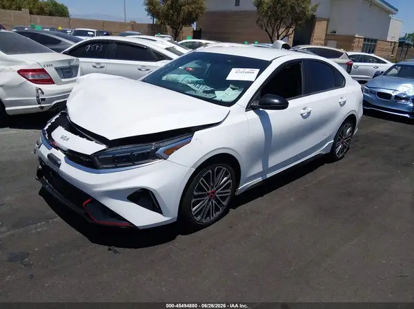 3KPF44AC3NE453784 2022 KIA FORTE - Image 2