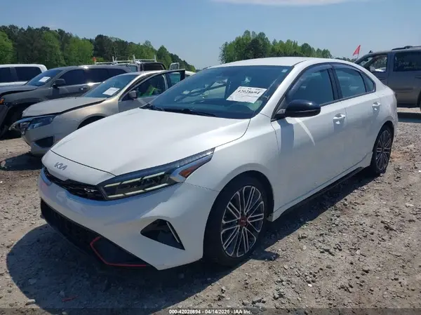 3KPF44AC3NE477289 2022 KIA FORTE - Image 2