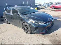 3KPF44AC3NE477535 2022 KIA FORTE