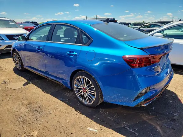 3KPF44AC3NE482816 2022 KIA FORTE - Image 2