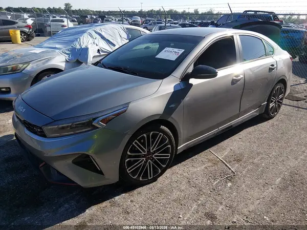 3KPF44AC3NE494139 2022 KIA FORTE - Image 2