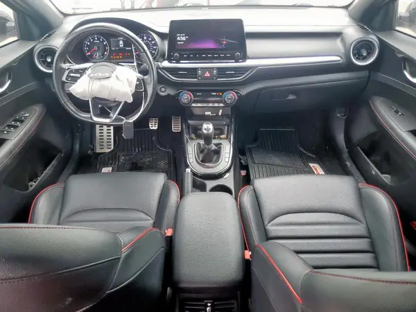 3KPF44AC3PE527420 2023 KIA FORTE - Image 8