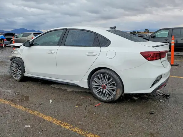 3KPF44AC3PE537932 2023 KIA FORTE - Image 2