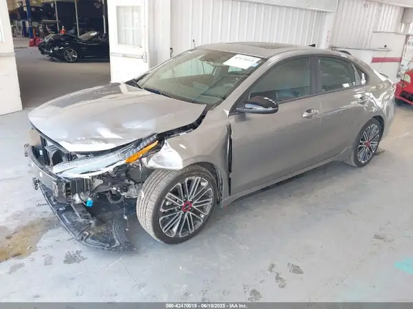 3KPF44AC3PE590095 2023 KIA FORTE - Image 2