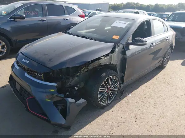 3KPF44AC3PE591585 2023 KIA FORTE - Image 2