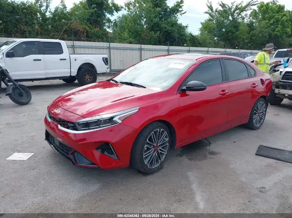 3KPF44AC3PE592719 2023 KIA FORTE - Image 2