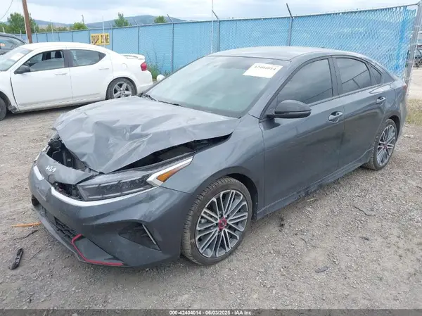3KPF44AC3PE620602 2023 KIA FORTE - Image 2