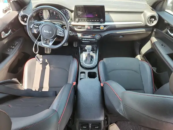 3KPF44AC3PE628537 2023 KIA FORTE - Image 8