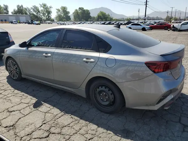 3KPF44AC3PE632944 2023 KIA FORTE - Image 2