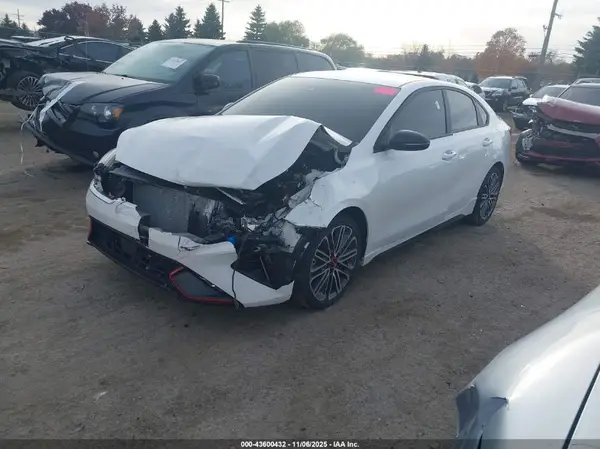 3KPF44AC3PE654913 2023 KIA FORTE - Image 2