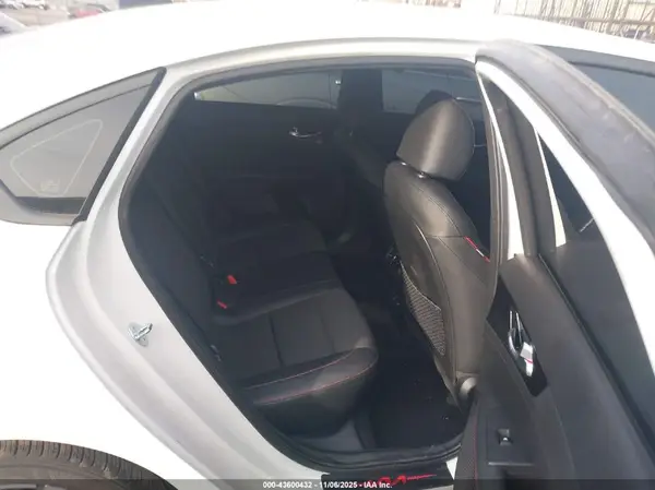 3KPF44AC3PE654913 2023 KIA FORTE - Image 8
