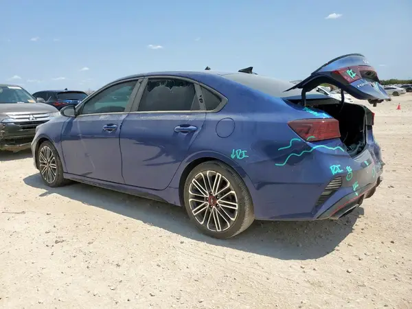 3KPF44AC3RE776013 2024 KIA FORTE - Image 2