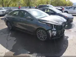 3KPF44AC3RE798688 2024 KIA FORTE
