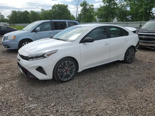 3KPF44AC3RE802044 2024 KIA FORTE - Image 1