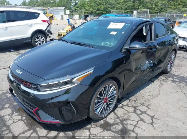3KPF44AC3RE806661 2024 KIA FORTE - Image 2