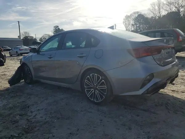 3KPF44AC3RE808636 2024 KIA FORTE - Image 2