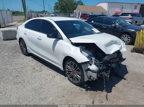 3KPF44AC3RE821239 2024 KIA FORTE - Image 1