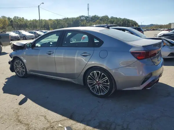 3KPF44AC3RE835660 2024 KIA FORTE - Image 2