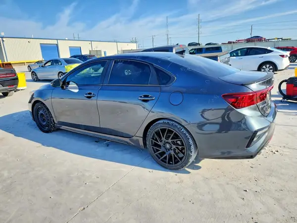 3KPF44AC4LE156259 2020 KIA FORTE - Image 2