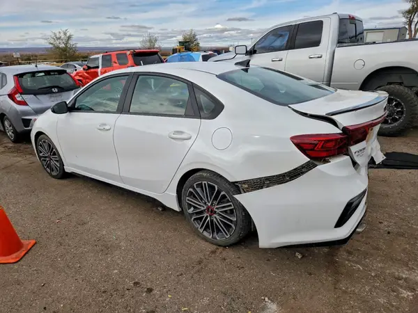 3KPF44AC4ME358228 2021 KIA FORTE - Image 2