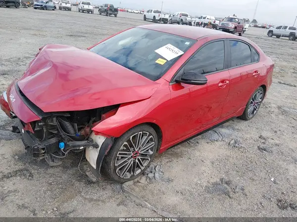3KPF44AC4NE424715 2022 KIA FORTE - Image 2