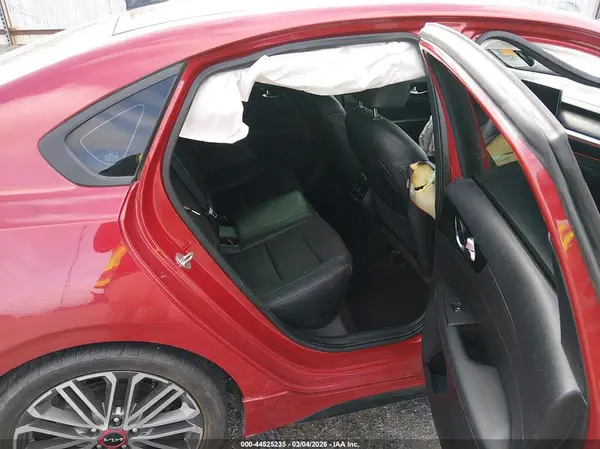 3KPF44AC4NE424715 2022 KIA FORTE - Image 8