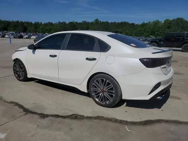 3KPF44AC4NE444575 2022 KIA FORTE - Image 2
