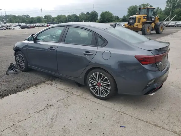 3KPF44AC4NE452093 2022 KIA FORTE - Image 2