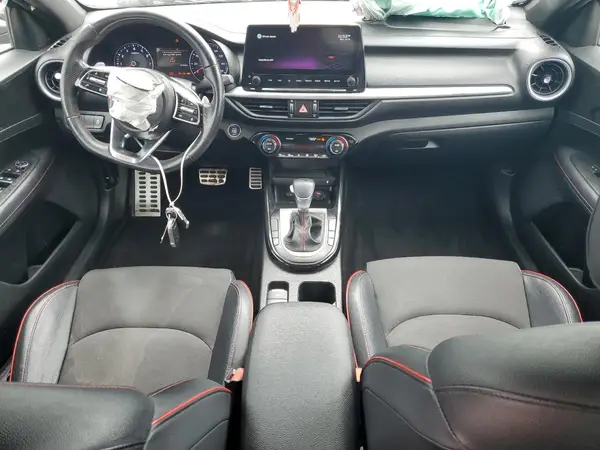 3KPF44AC4NE452093 2022 KIA FORTE - Image 8