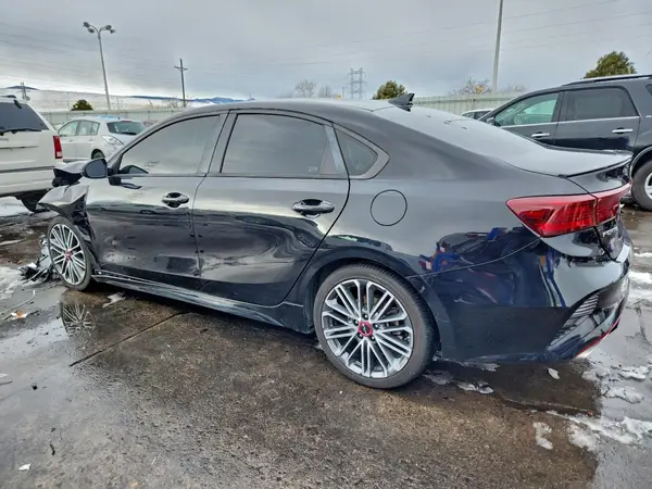 3KPF44AC4NE456306 2022 KIA FORTE - Image 2