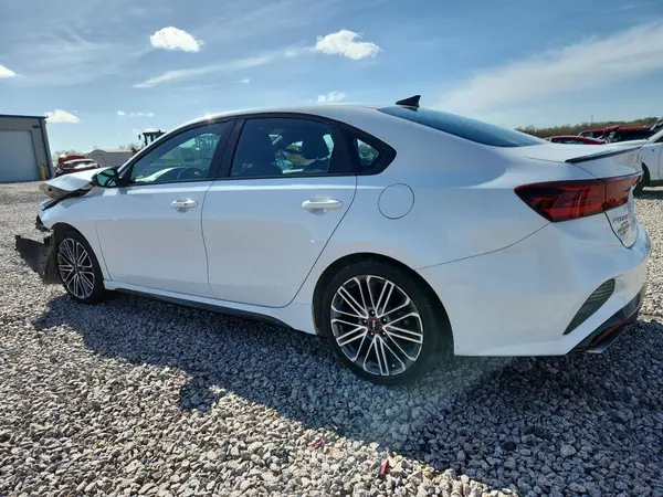 3KPF44AC4NE462610 2022 KIA FORTE - Image 2