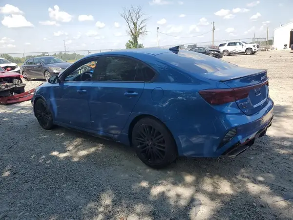 3KPF44AC4NE475924 2022 KIA FORTE - Image 2