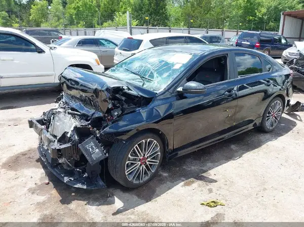3KPF44AC4PE532352 2023 KIA FORTE - Image 2
