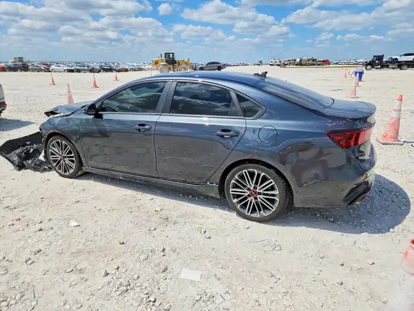 3KPF44AC4PE544601 2023 KIA FORTE - Image 2