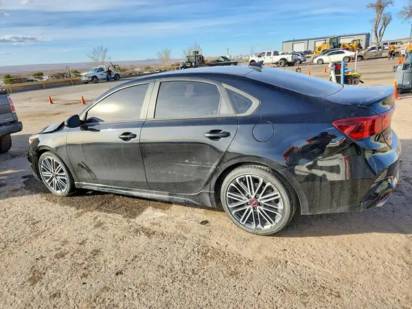 3KPF44AC4PE566470 2023 KIA FORTE - Image 2