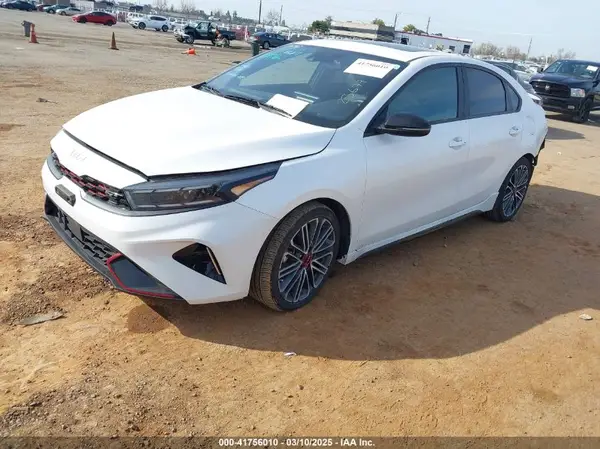 3KPF44AC4PE571071 2023 KIA FORTE - Image 2