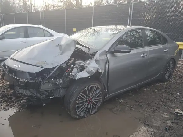 3KPF44AC4PE607437 2023 KIA FORTE - Image 1