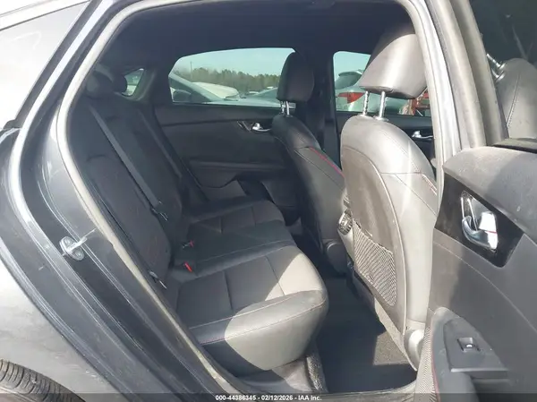 3KPF44AC4PE607955 2023 KIA FORTE - Image 8
