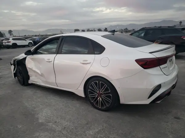 3KPF44AC4PE621421 2023 KIA FORTE - Image 2