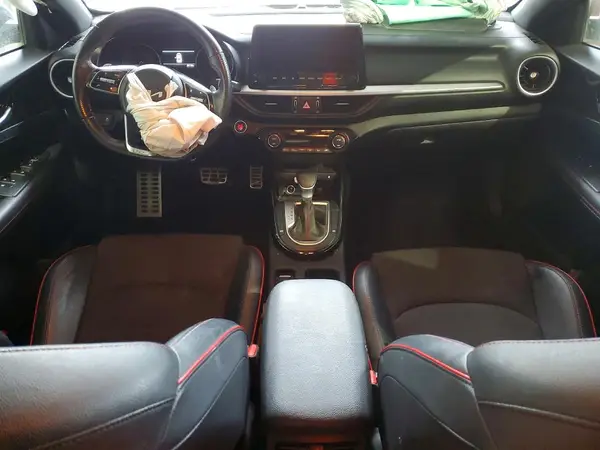 3KPF44AC4PE628983 2023 KIA FORTE - Image 8