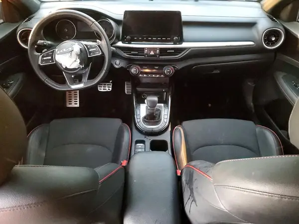 3KPF44AC4RE697580 2024 KIA FORTE - Image 8